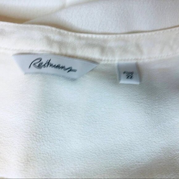 SIZE 22 Reitman’s Boxy Cream Cap Sleeve Blouse - Picture 6 of 7